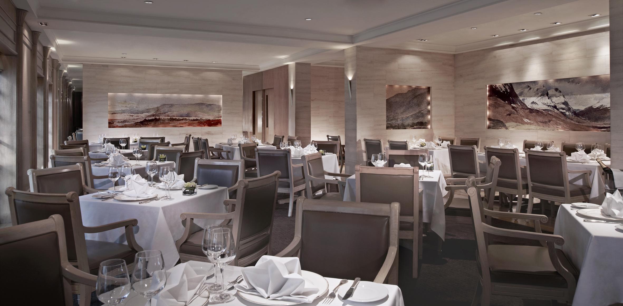 굿우드 파크 호텔 싱가포르 외부 사진 The interior of the restaurant