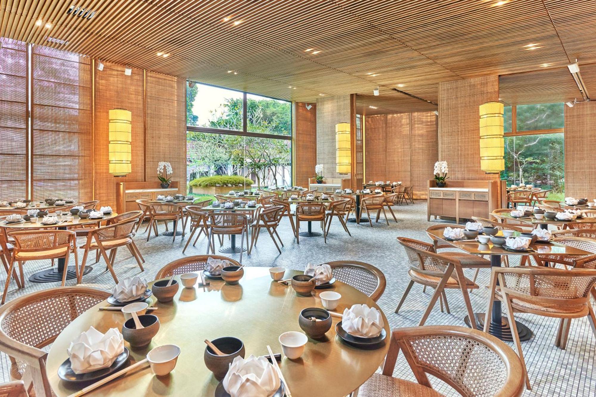 굿우드 파크 호텔 싱가포르 외부 사진 The interior of the restaurant