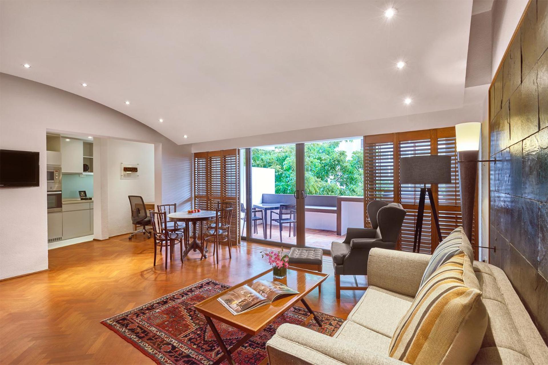 굿우드 파크 호텔 싱가포르 객실 사진 A typical apartment interior